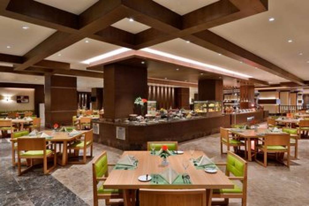 Four Points By Sheraton Makkah Al Naseem 7