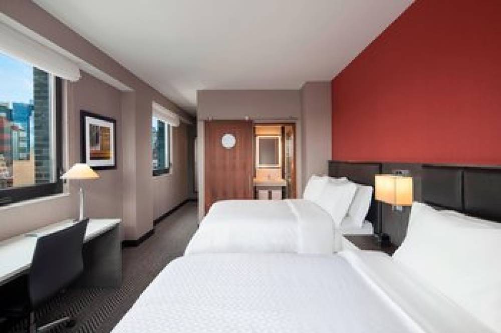 Four Points By Sheraton Manhattan Midtown West 6