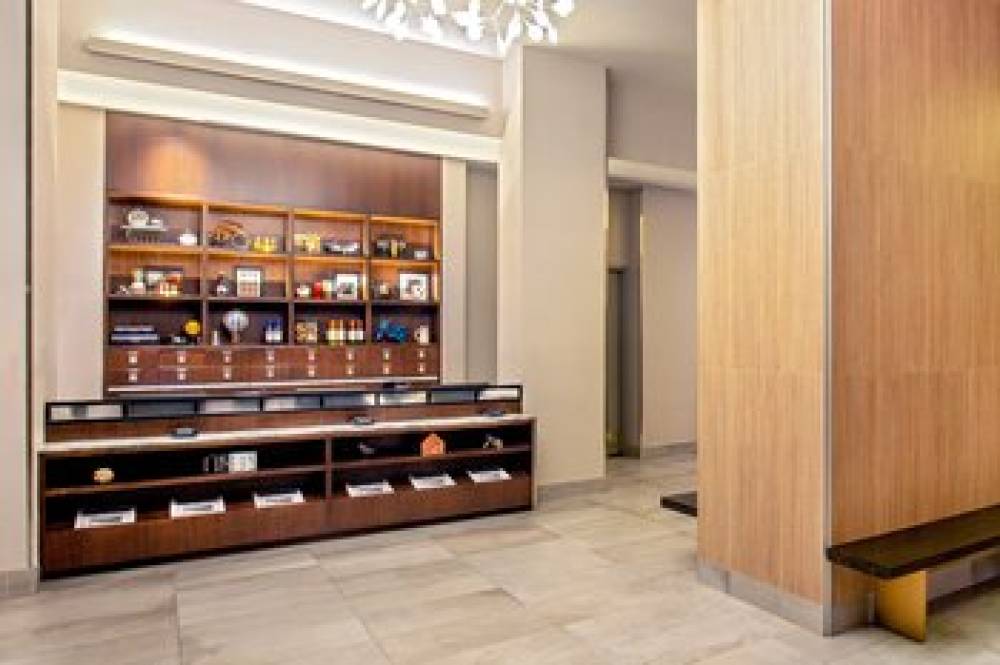 Four Points By Sheraton Midtown-Times Square 2