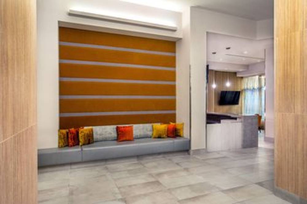 Four Points By Sheraton Midtown-Times Square 4