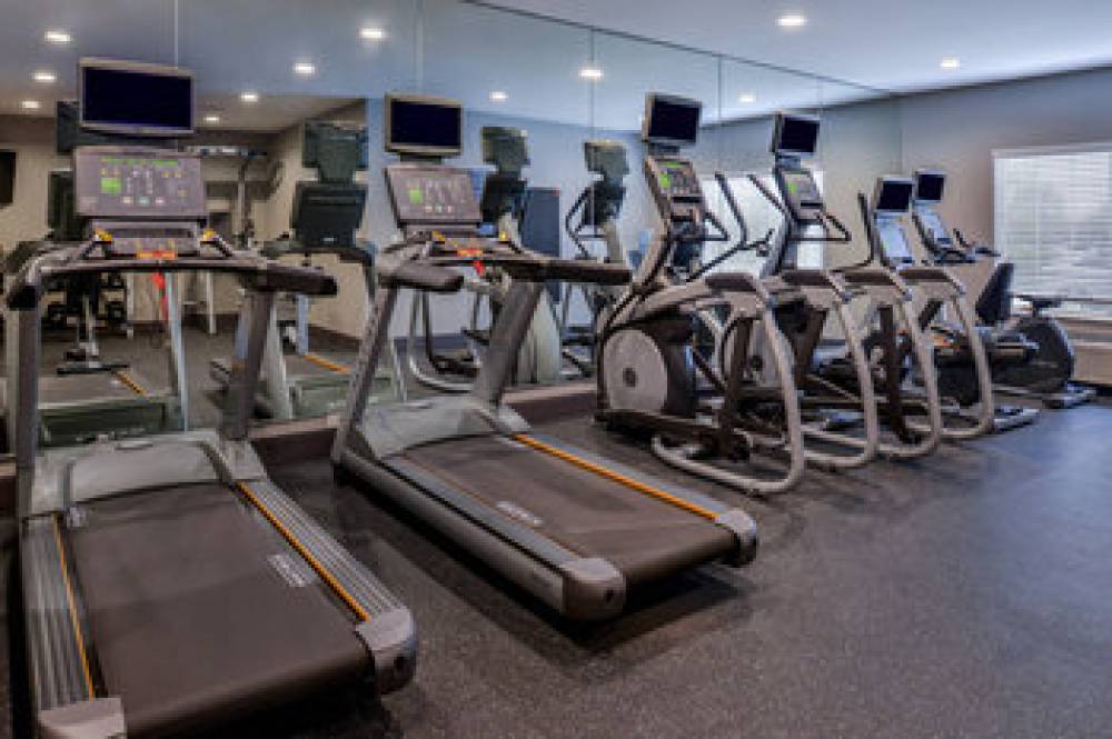 Four Points By Sheraton Mount Prospect OHare 4