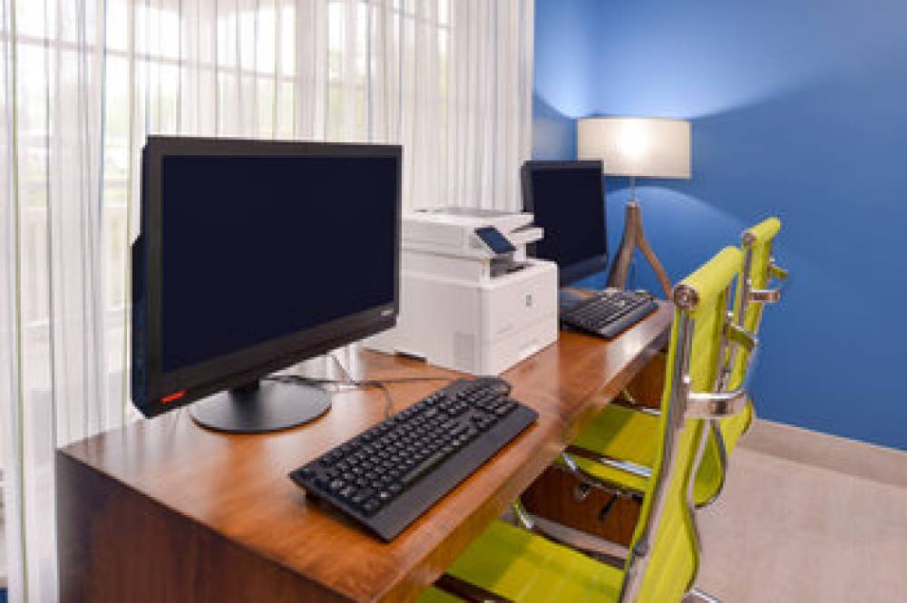 Four Points By Sheraton Mount Prospect OHare 9