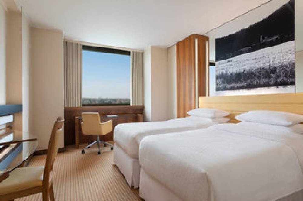 Four Points By Sheraton Padova 8