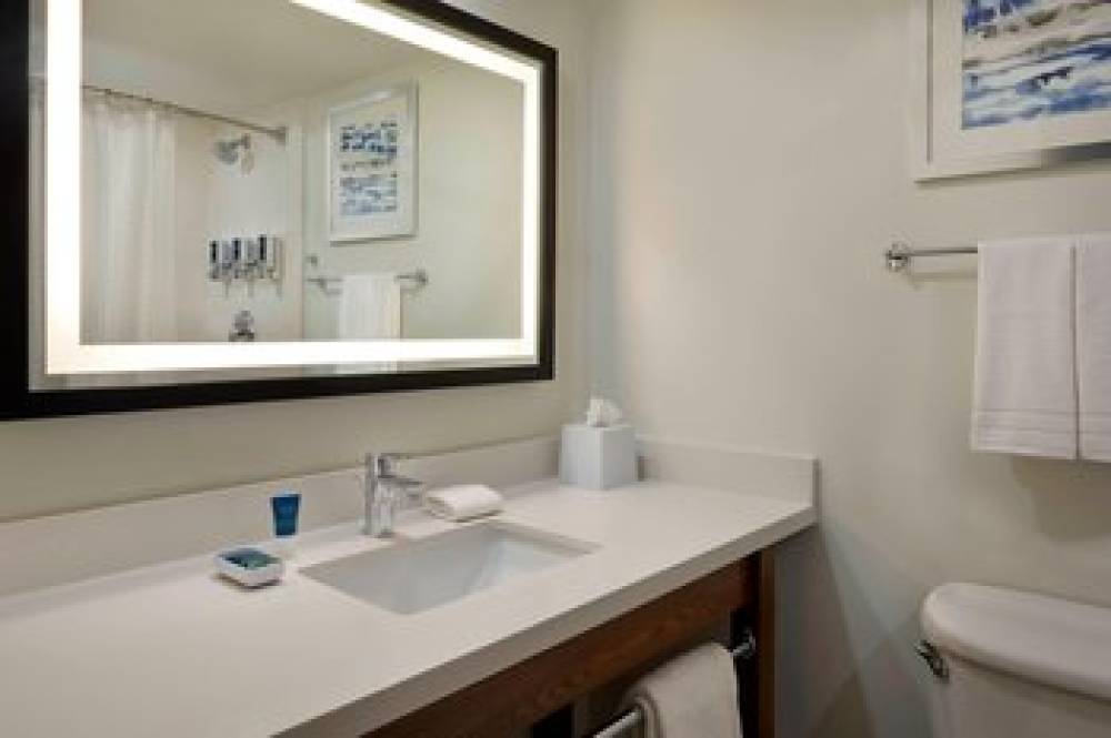Four Points By Sheraton Toronto Airport 2