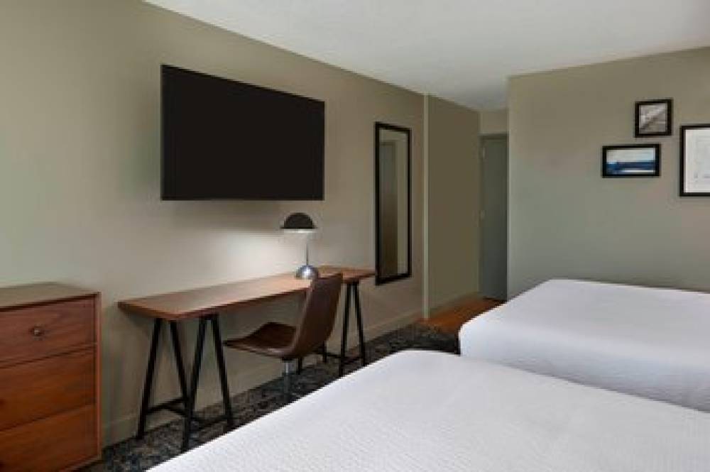 Four Points By Sheraton Toronto Airport 3