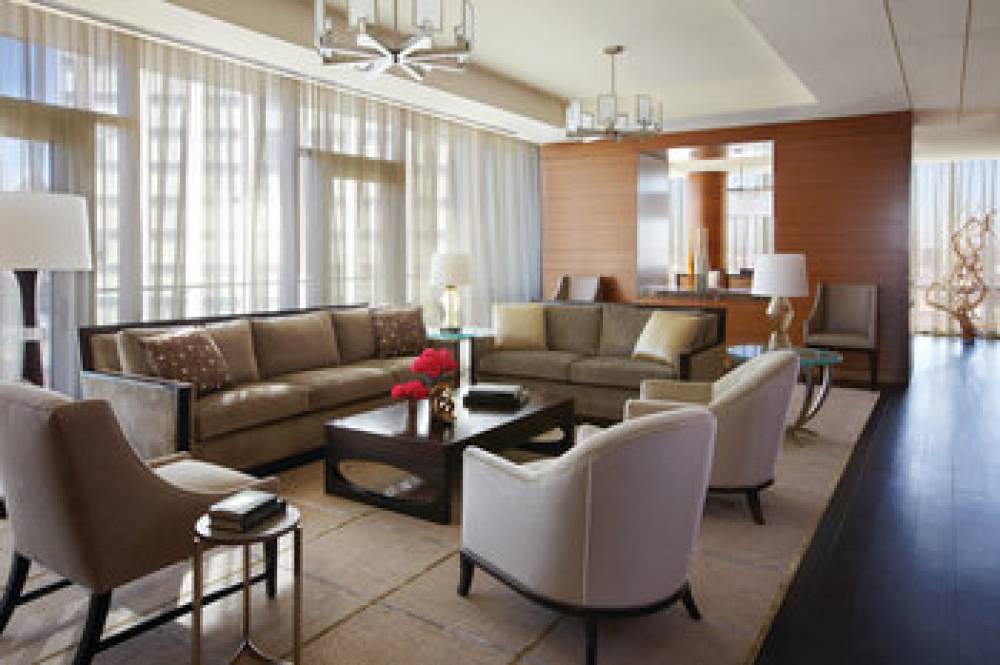 Four Seasons Hotel Baltimore 2