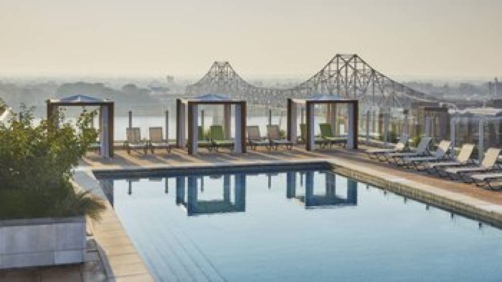 FOUR SEASONS HOTEL ST. LOUIS 3