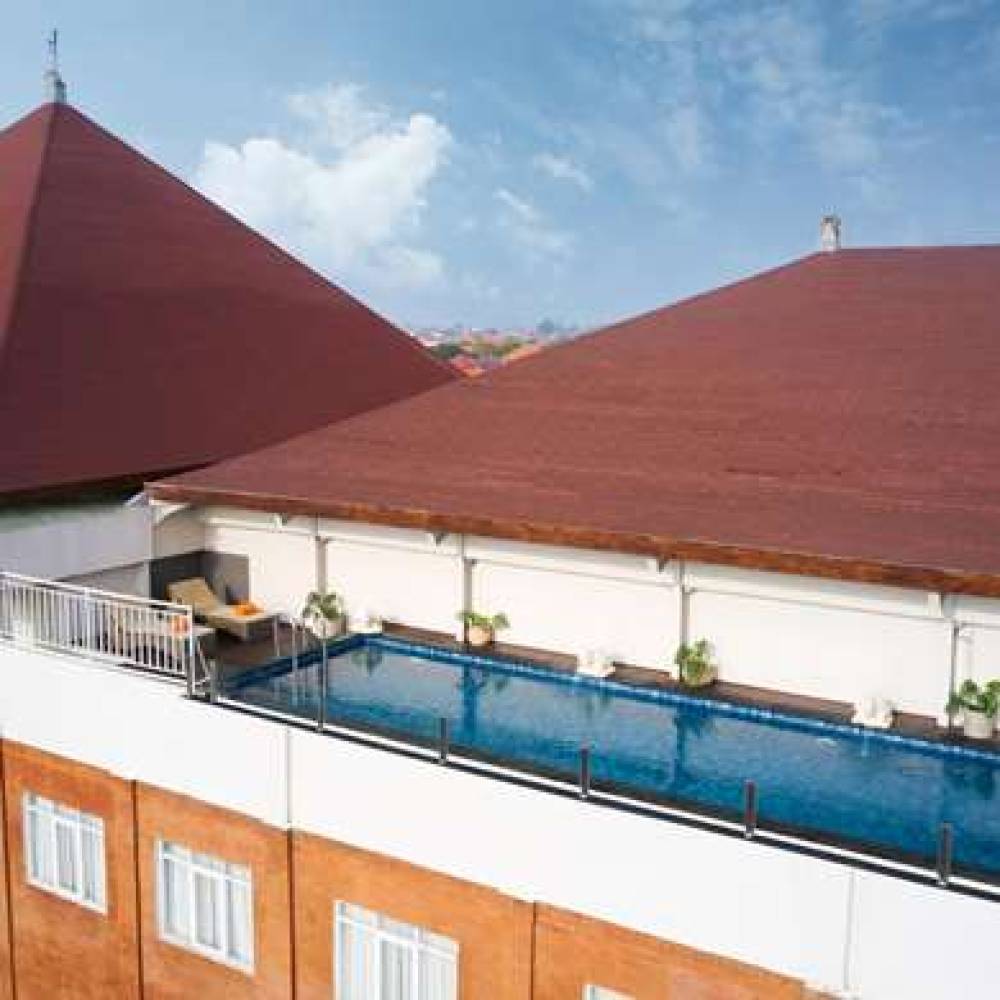FOUR STAR BY TRANS HOTEL 2