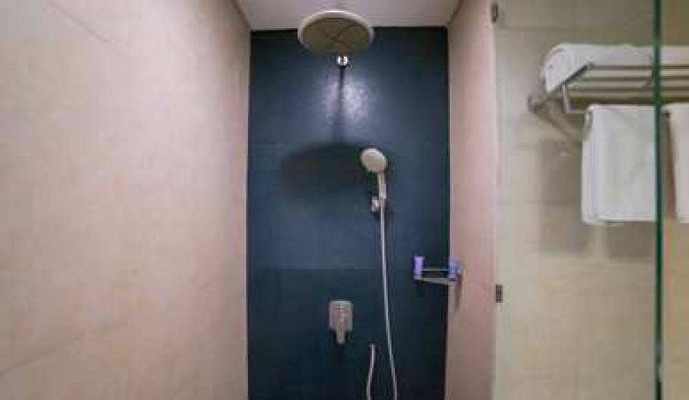 FOUR STAR BY TRANS HOTEL 6