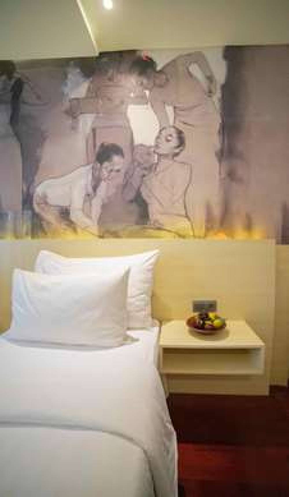 FOUR STAR BY TRANS HOTEL 5