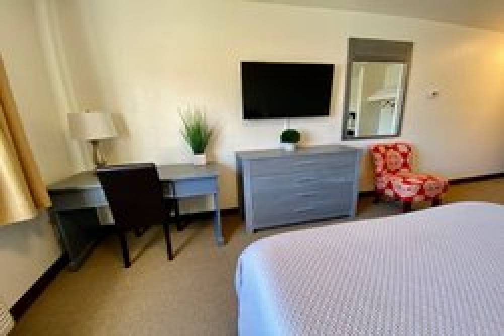 FRIENDSHIP INN 6