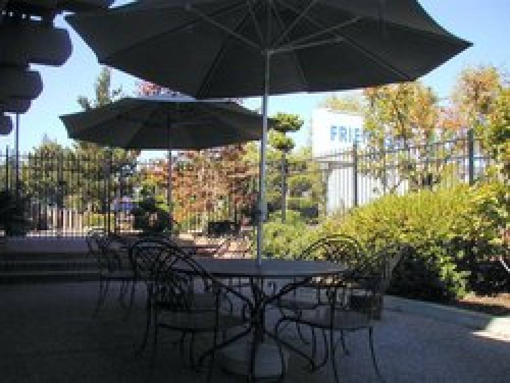 FRIENDSHIP INN 5