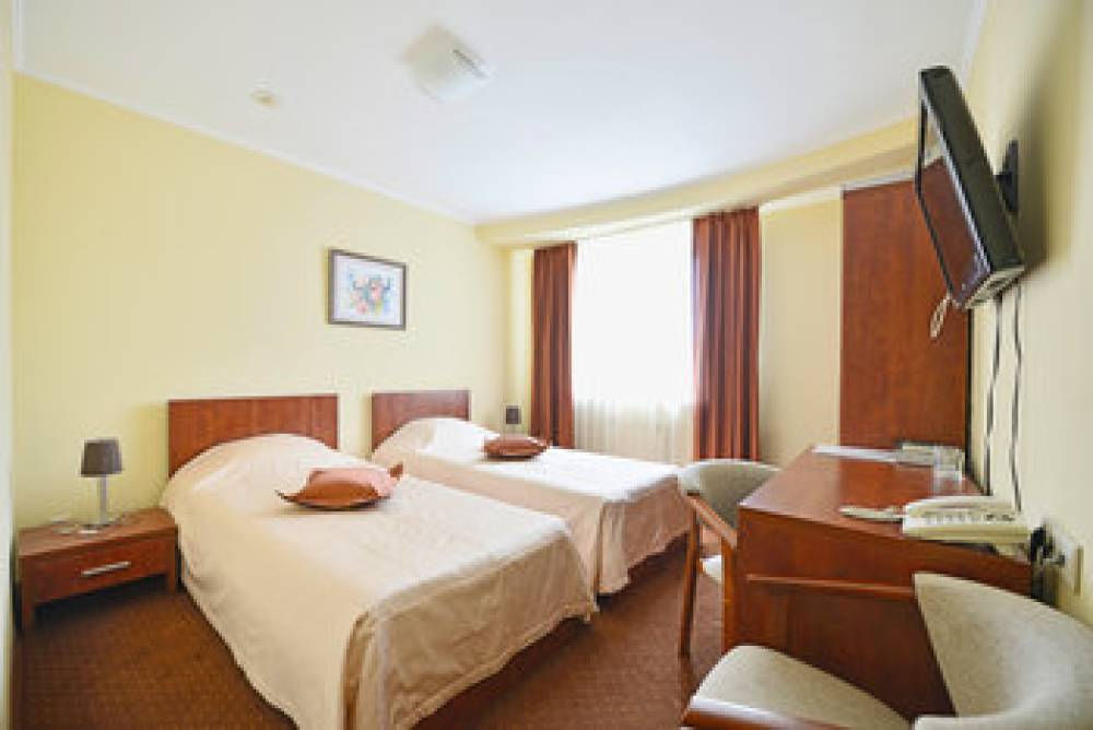 Gallery Hotel 5