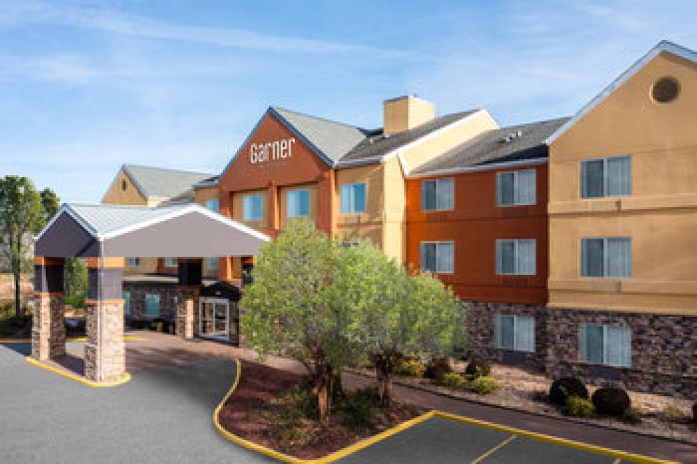 Garner Hotel West By Ihg