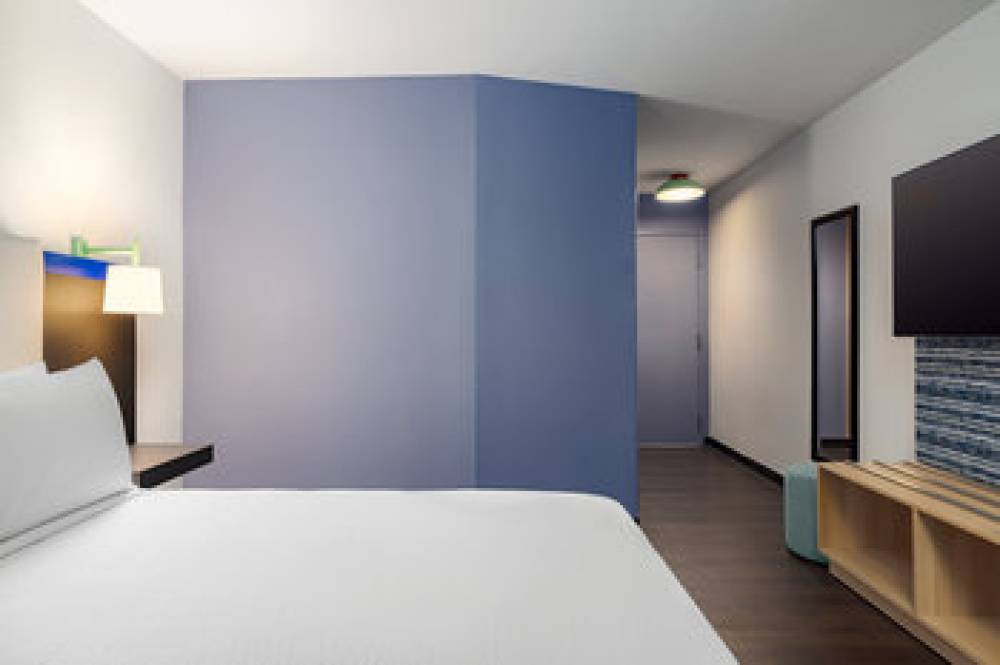 GARNER JAMAICA JFK BY IHG 7