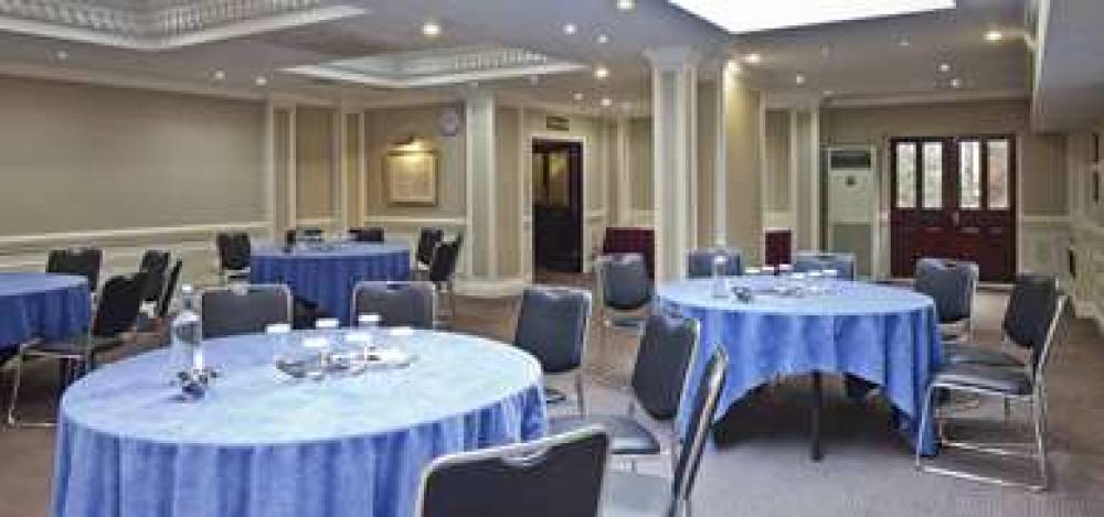 GEM FITZROVIA HOTEL 8