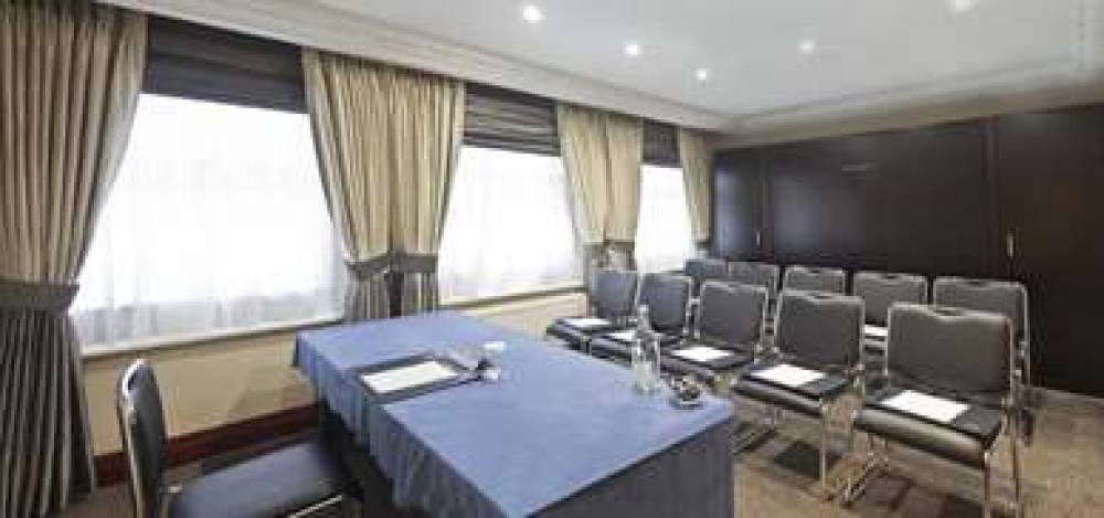 GEM FITZROVIA HOTEL 9