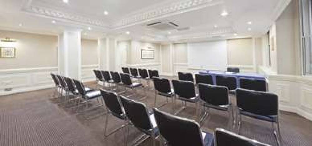 GEM FITZROVIA HOTEL 7