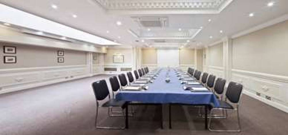 GEM FITZROVIA HOTEL 5