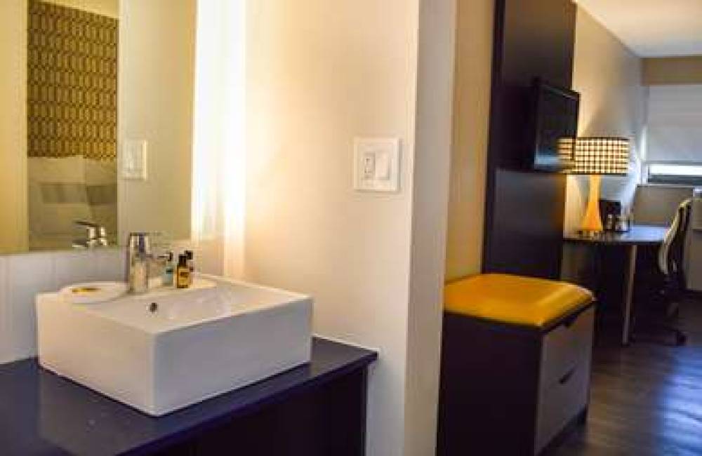 GLo Best Western  Ft. Lauderdale-Hollywood Airport Hotel 10