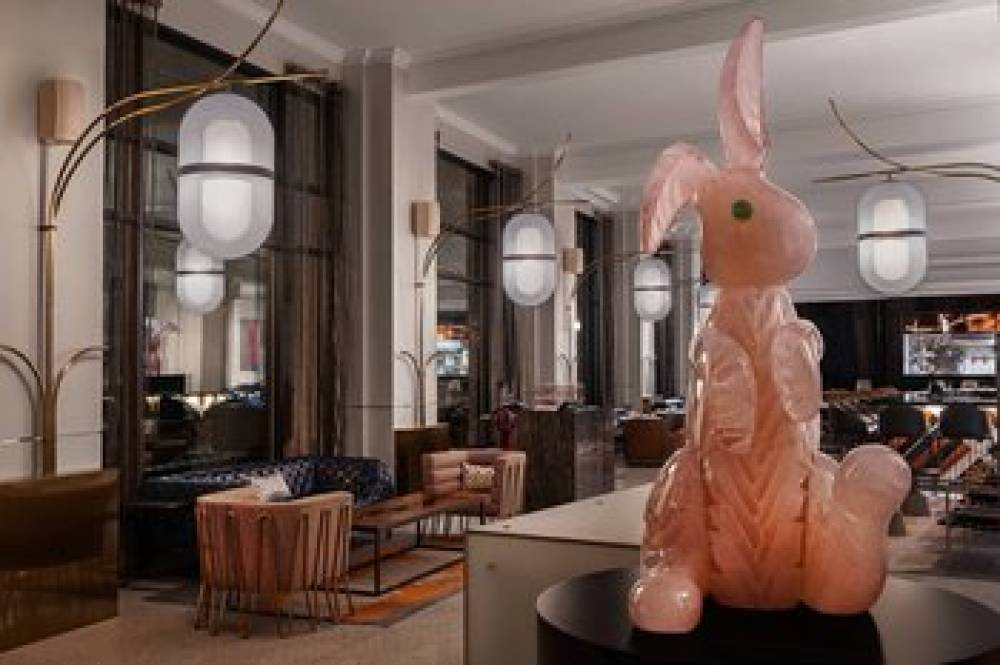 Glass Light Hotel And Gallery Autograph Collection 5