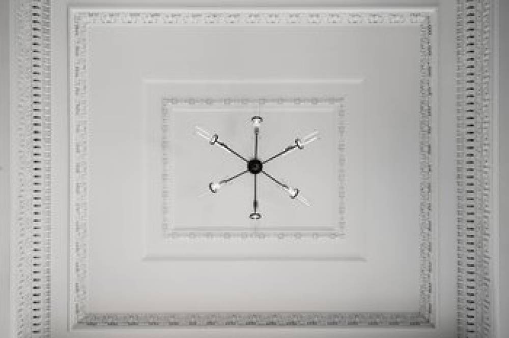 Glass Light Hotel And Gallery Autograph Collection 6