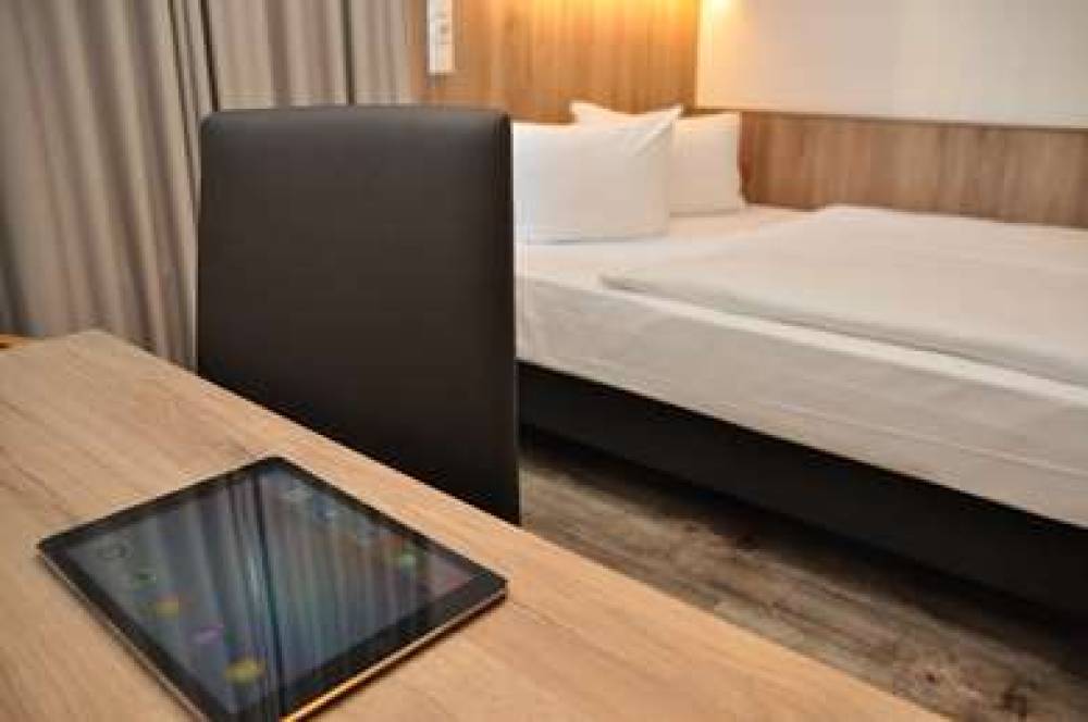 Golden Leaf Hotel Perlach Allee Hof 8