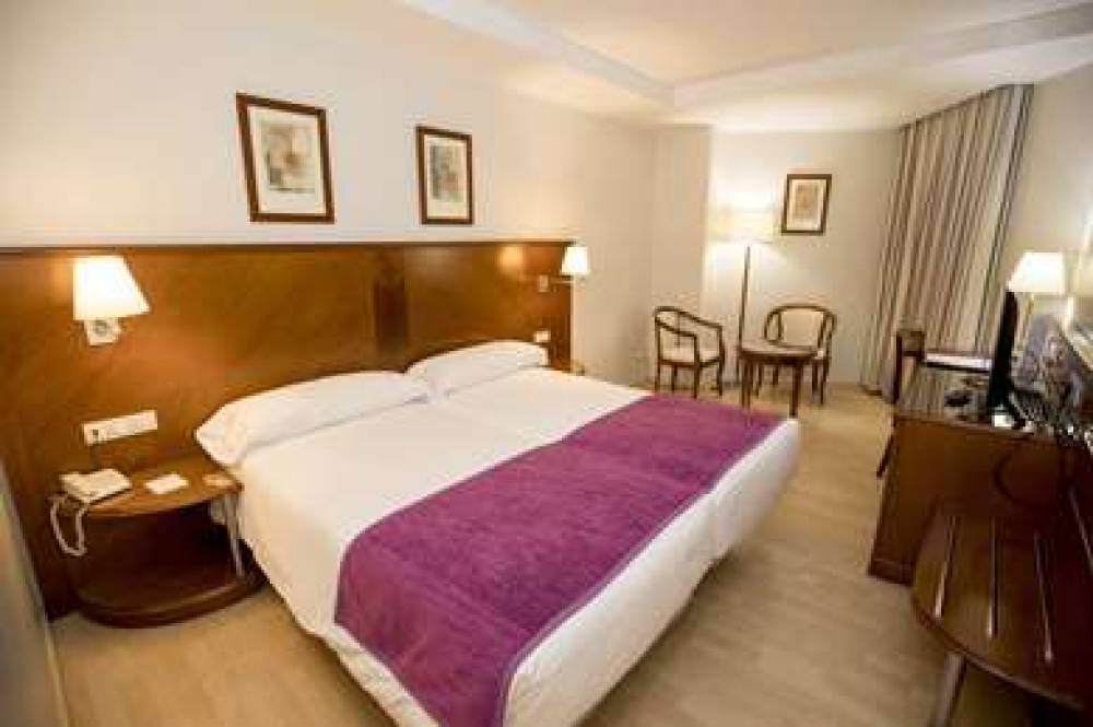 GOLDEN TULIP ANDORRA FENIX 7