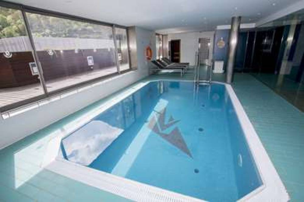 GOLDEN TULIP ANDORRA FENIX 6