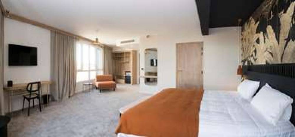 GOLDEN TULIP REIMS 7