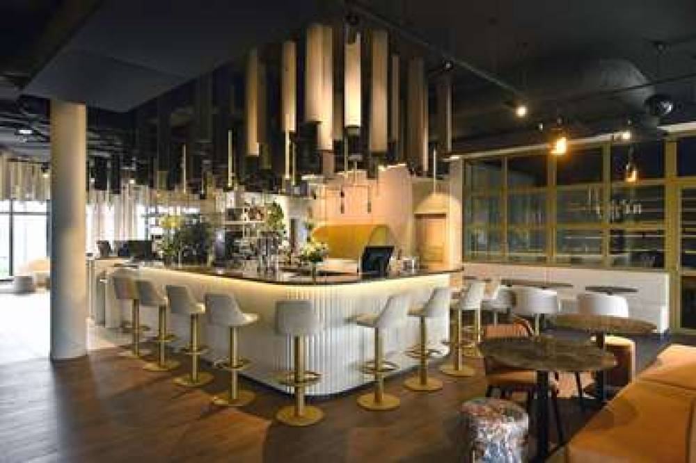 GOLDEN TULIP REIMS 1