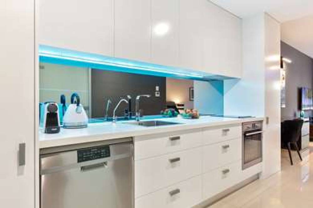 GOOD LIFE SUITES SYDNEY 8