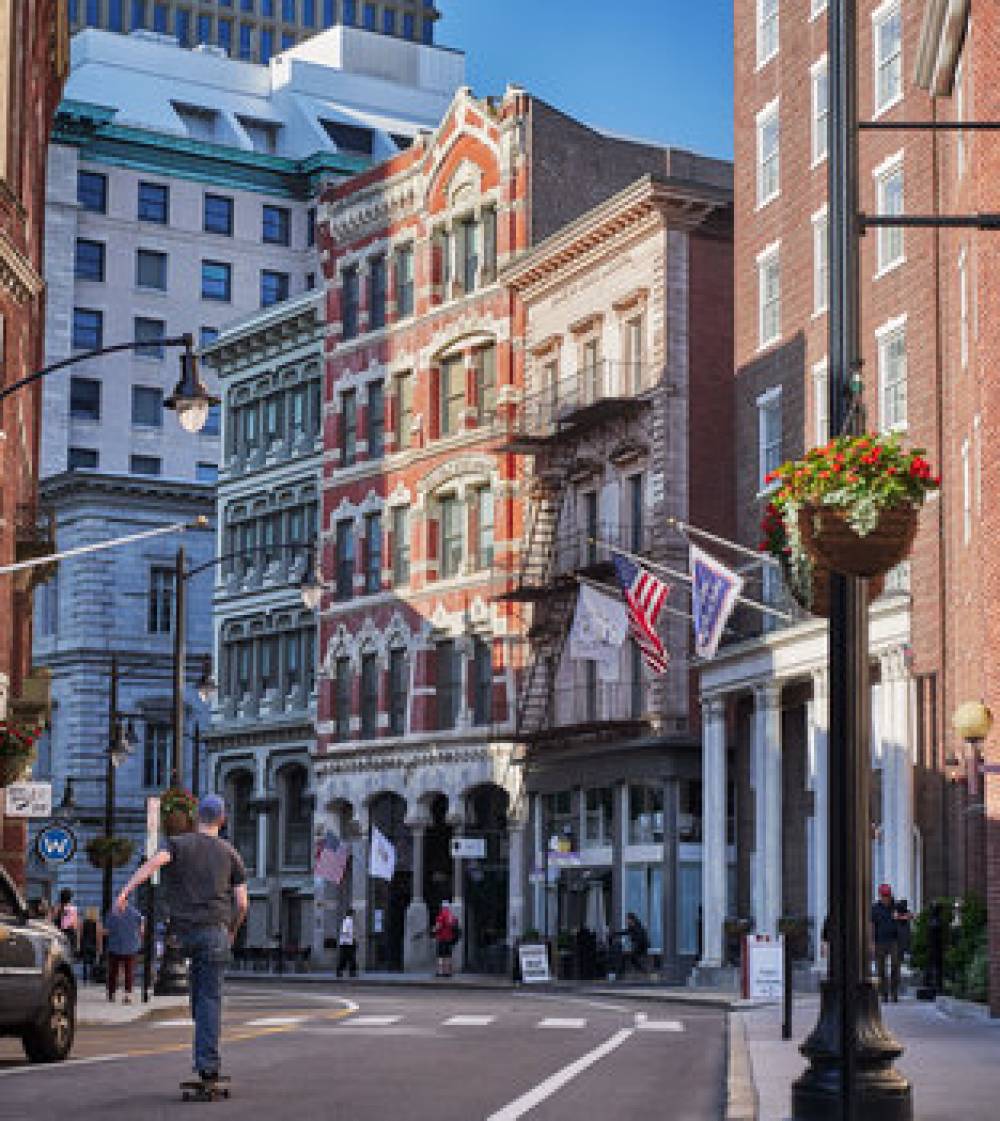 GRADUATE PROVIDENCE 3