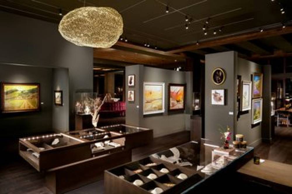Grand Bohemian Hotel Greenville Autograph Collection 8