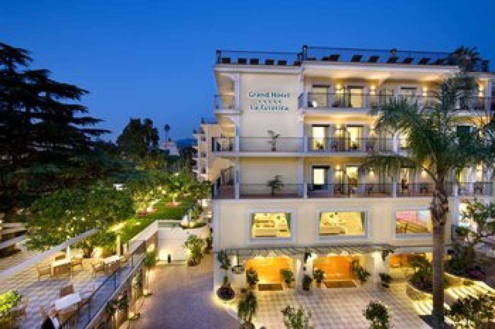 GRAND HOTEL LA FAVORITA 1