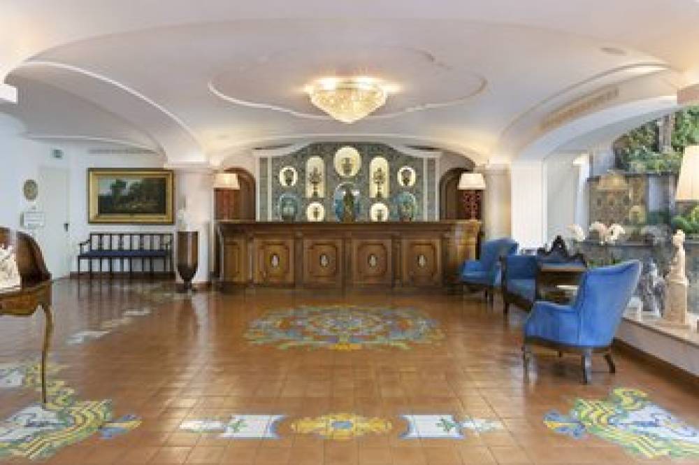 GRAND HOTEL LA FAVORITA 2