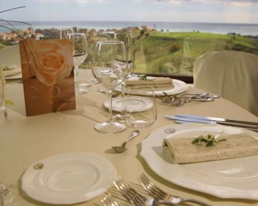 GRAND HOTEL PARADISO - CATANZARO LI 8