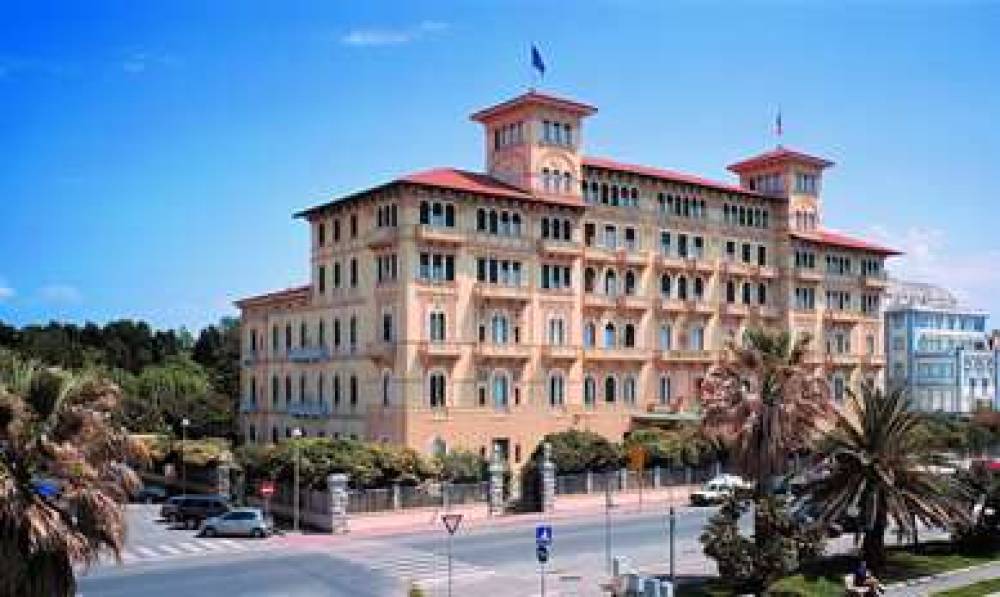 GRAND HOTEL ROYAL 1