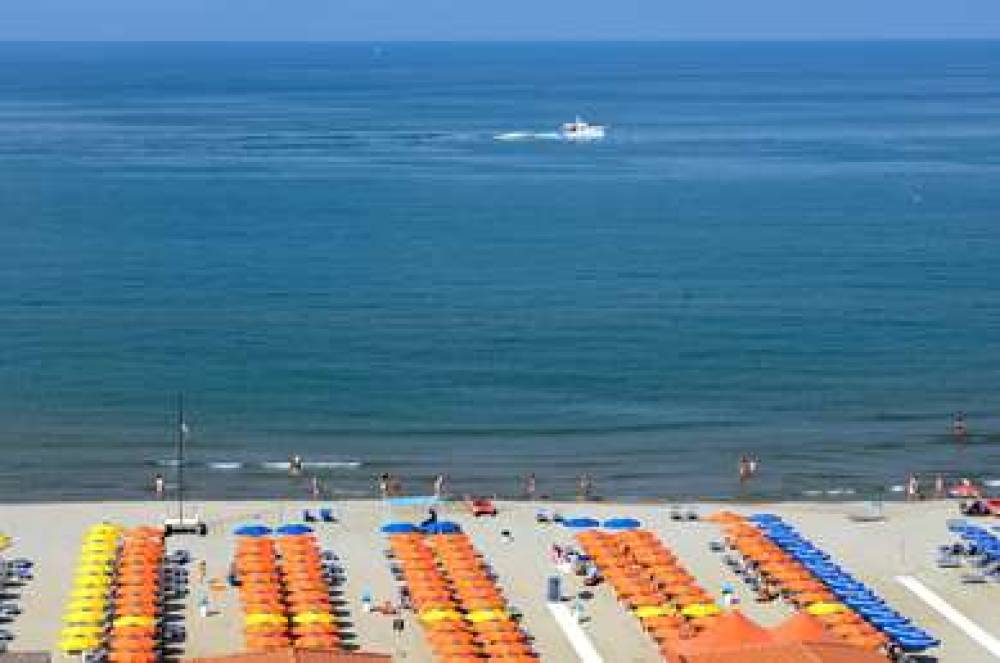 GRAND HOTEL ROYAL 5