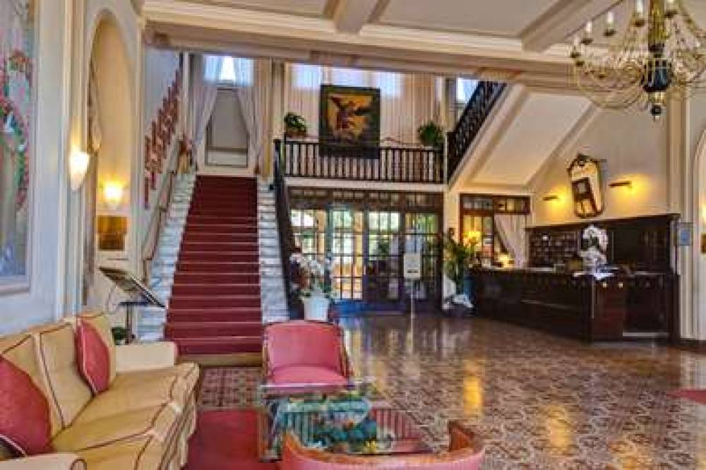 GRAND HOTEL ROYAL 10
