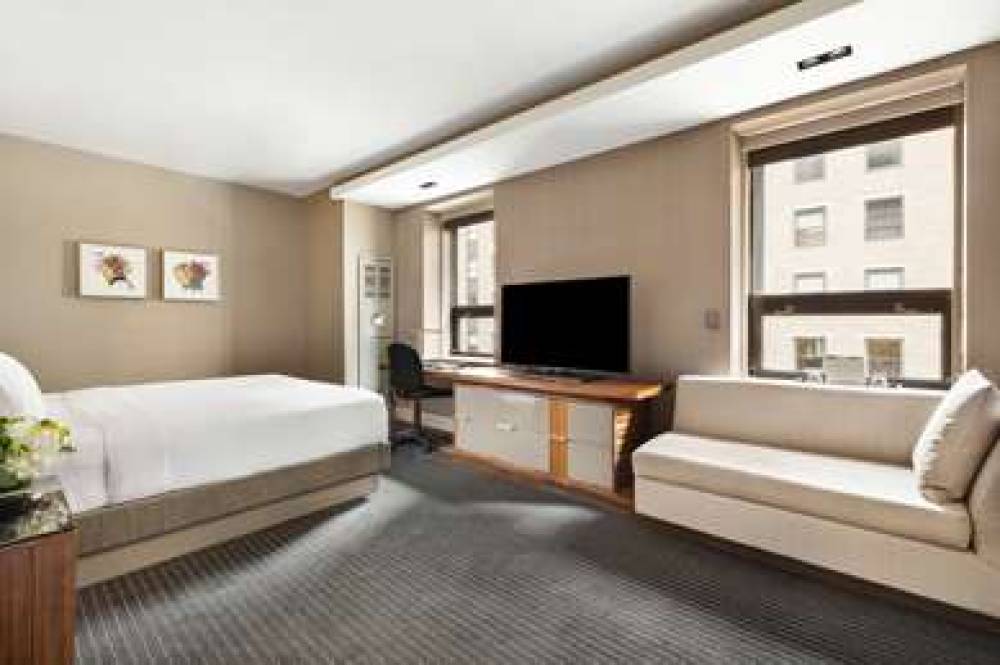 GRAND HYATT NEW YORK 9