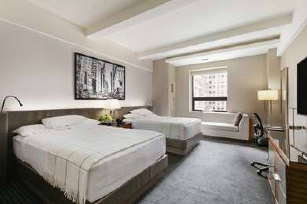 GRAND HYATT NEW YORK 6