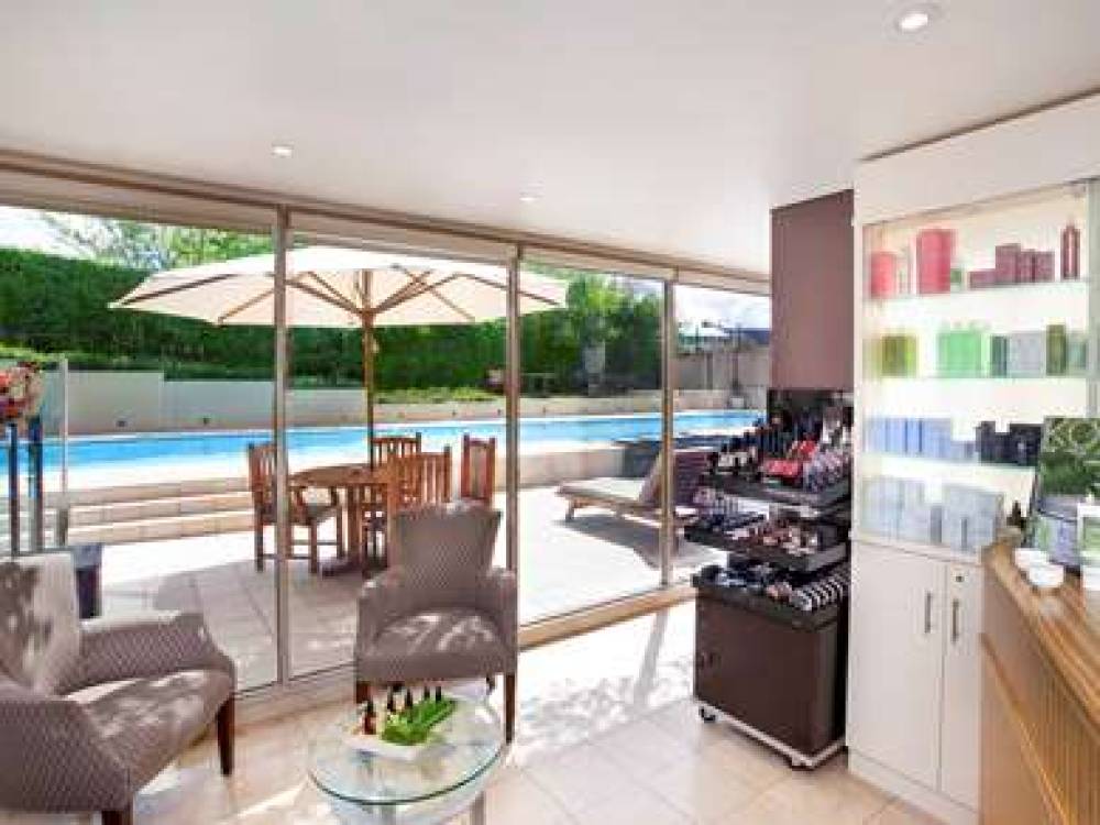 Grand Mercure The Hills Lodge 4