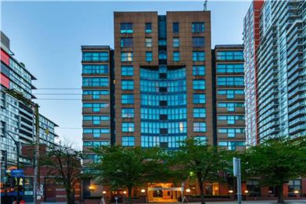GRAND PARK HOTEL AND SUITES DOWNTOW 5
