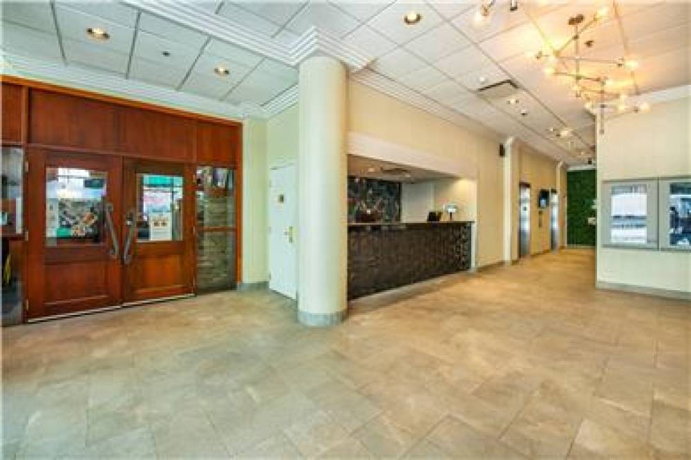 GRAND PARK HOTEL AND SUITES DOWNTOW 3