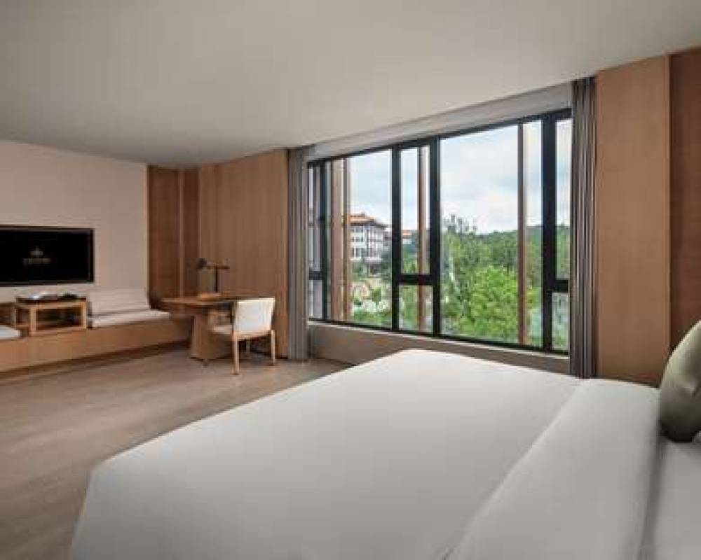GRAND WUJI HOTEL, PART OF HYATT 10
