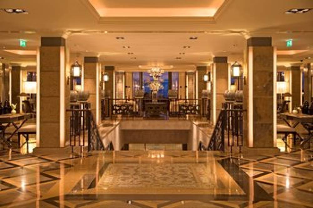 GRANDE REAL VILLA ITALIA HOTEL 5
