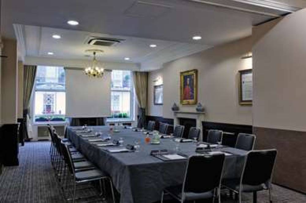 GRANGE WHITE HALL 10