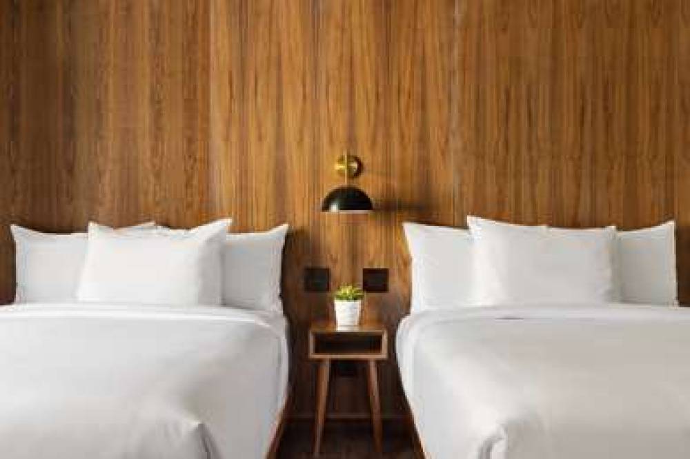 GRAYSON HOTEL 4