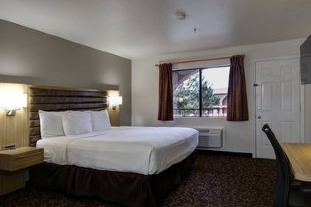 GREENTREE INN SEDONA 3